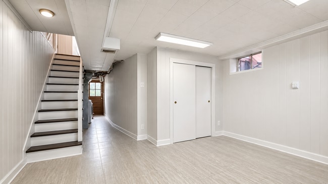 Building Photo - 8016 Tabor Ave