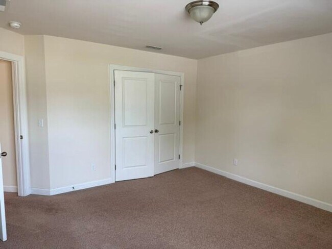 Building Photo - 2460 Pecan Ridge Way