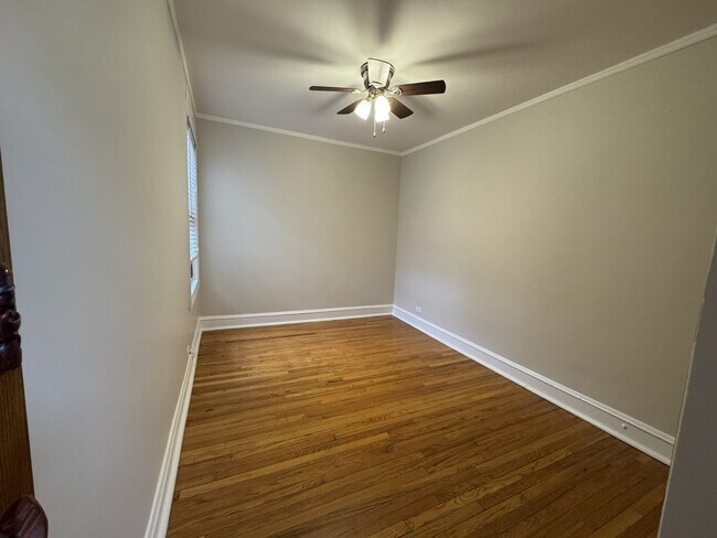 Building Photo - 5816 W Higgins Ave