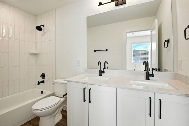 Building Photo - Elevated Living in Sundera at River Ranch | 4 Weeks Free