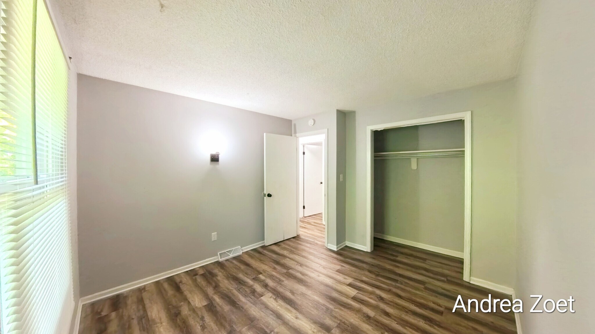 Building Photo - 2555 Ridgemoor Dr SE
