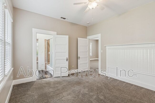 Building Photo - 2984 Bedford Ave