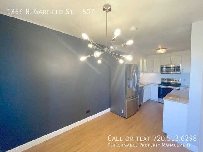 Building Photo - 1366 Garfield St