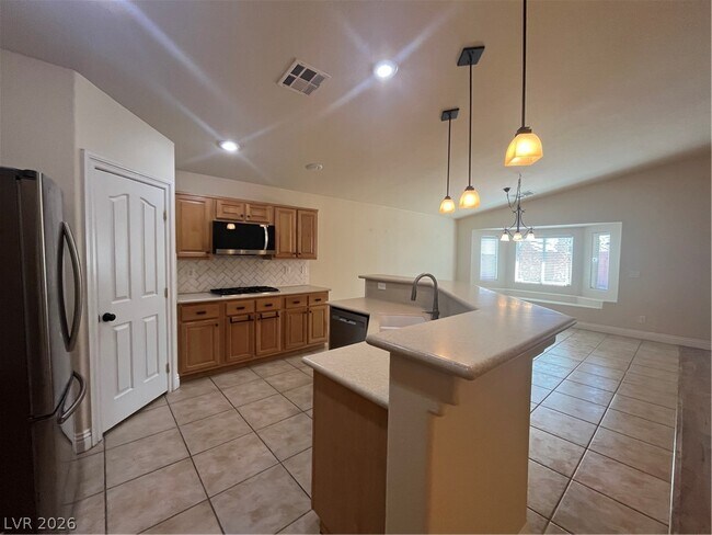 Building Photo - 3309 Blueberry Climber Ave