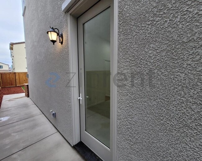 Building Photo - 1517 Andromeda Wy