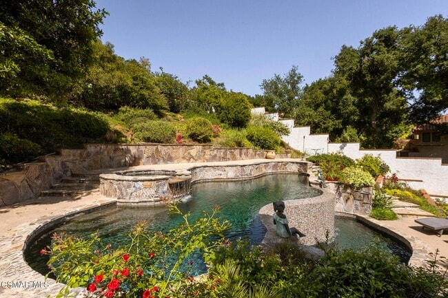 Building Photo - 4525 Rayburn St