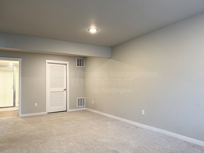 Building Photo - 5424 Carvel Grove