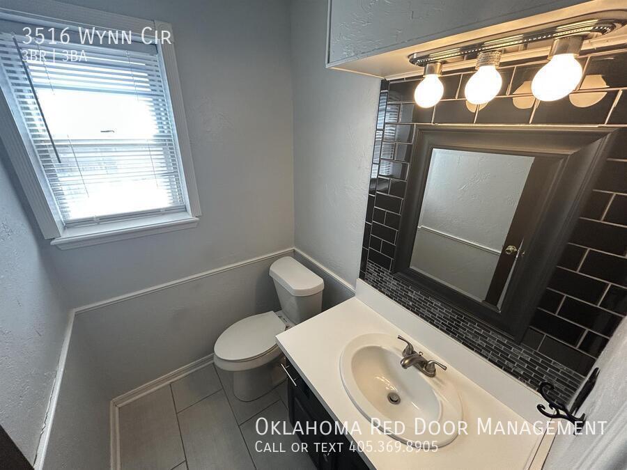 Building Photo - 3516 Wynn Cir