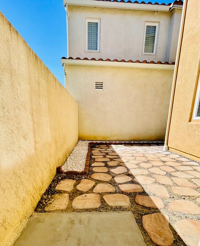 Building Photo - 20133 Livorno Way