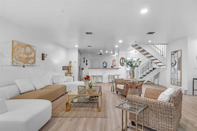 Building Photo - 4419 Hidden Harbour Terrace