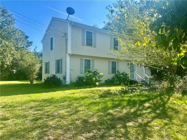 Primary Photo - 37 Lakeside Dr