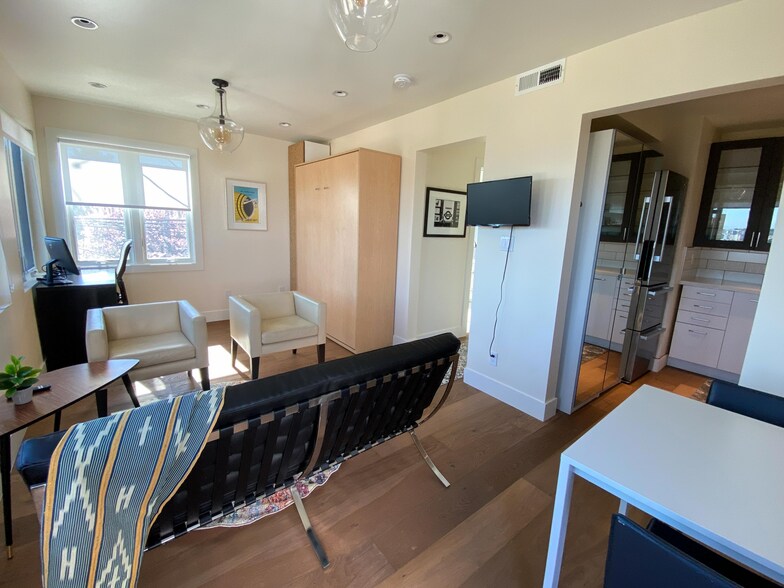 Living area - 343 Bennington St