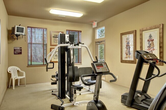 Building Photo - 544 241st Ln SE