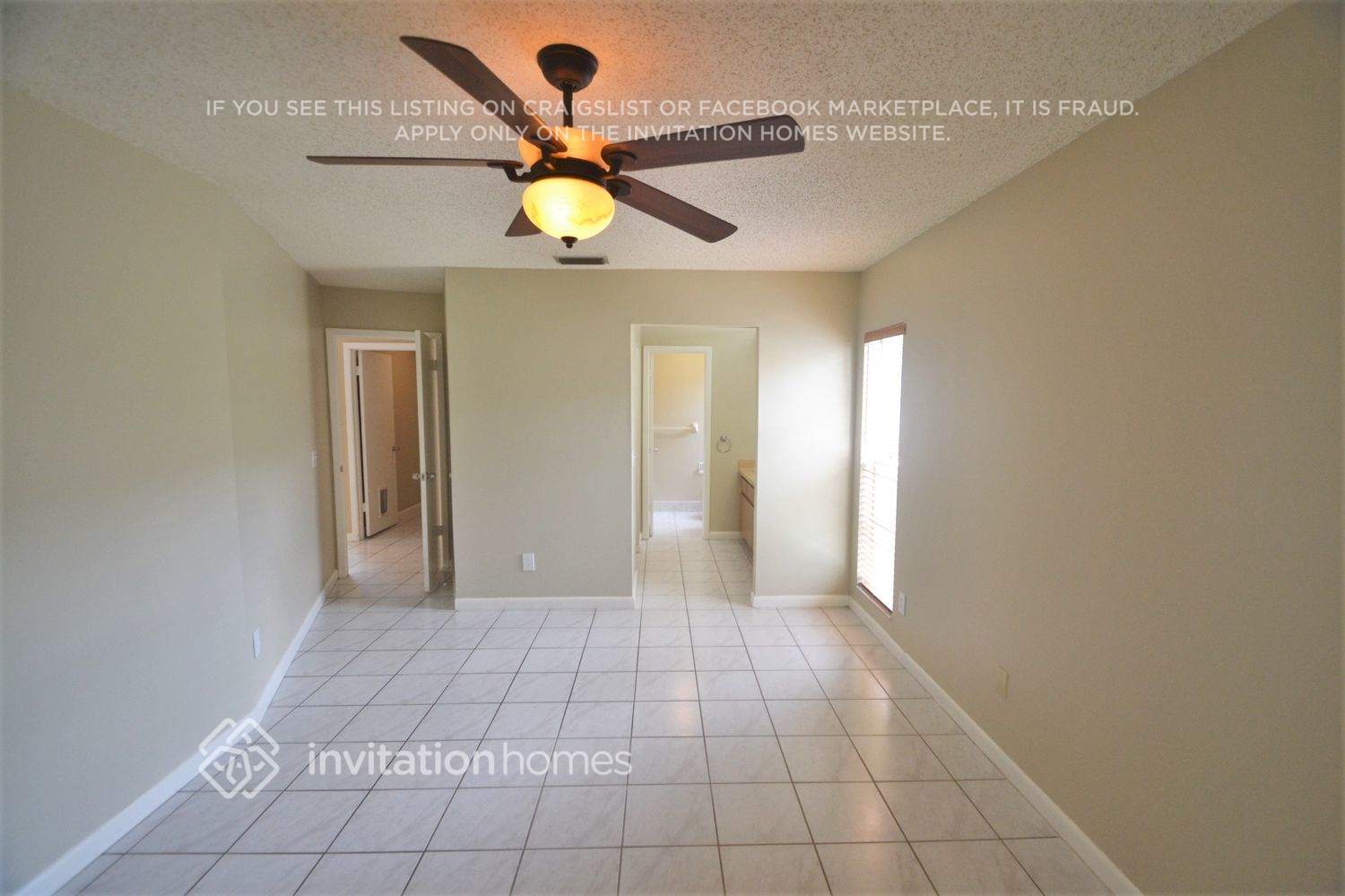 Building Photo - 1624 Carter Oaks Dr