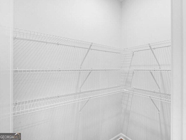 Building Photo - 223 Monarch Village Way