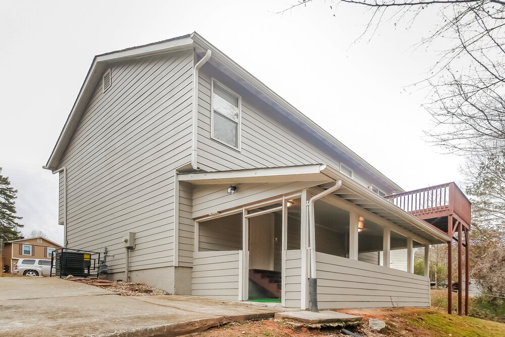 Building Photo - 6018 Valley Trails Ct