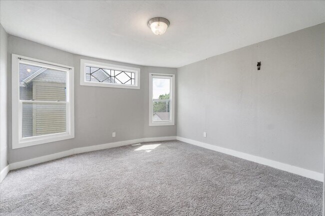 Building Photo - 1218 Brown St