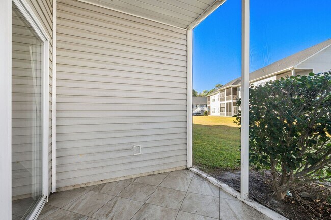 Building Photo - 155 Westhaven Dr