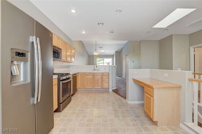 Building Photo - 669 Peachy Canyon Cir