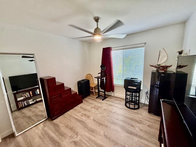 Building Photo - Kapolei/4 BD/2.5 BA/Garage