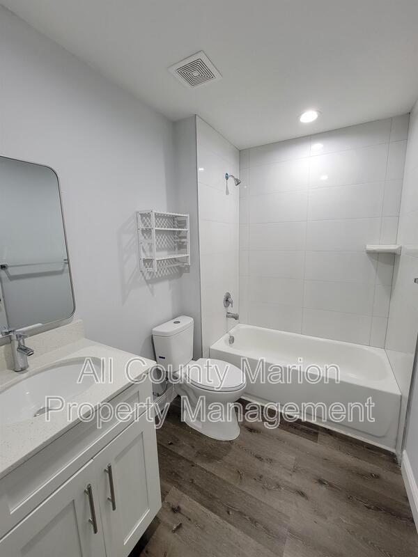 Building Photo - 3580 SW 158th Pl