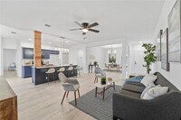 Building Photo - 2537 Vernell Way