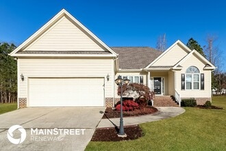 Building Photo - 140 Susan Dr