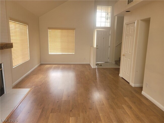 Building Photo - 4013 Forest Knoll Ln