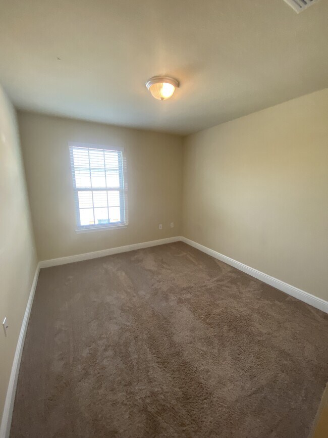 Building Photo - 8733 Brown Pelican Cir