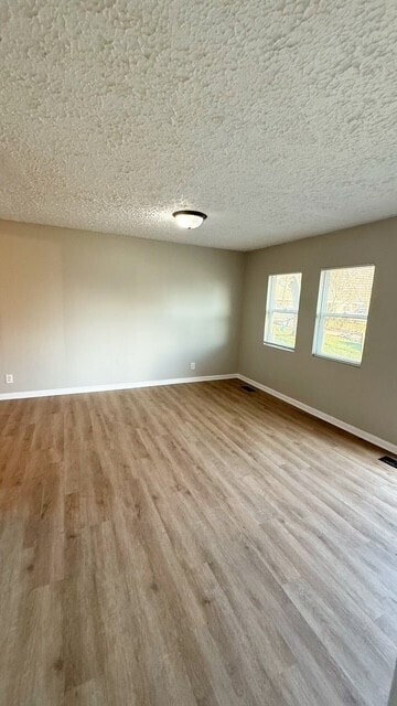 Building Photo - 8517 Lenna Ct