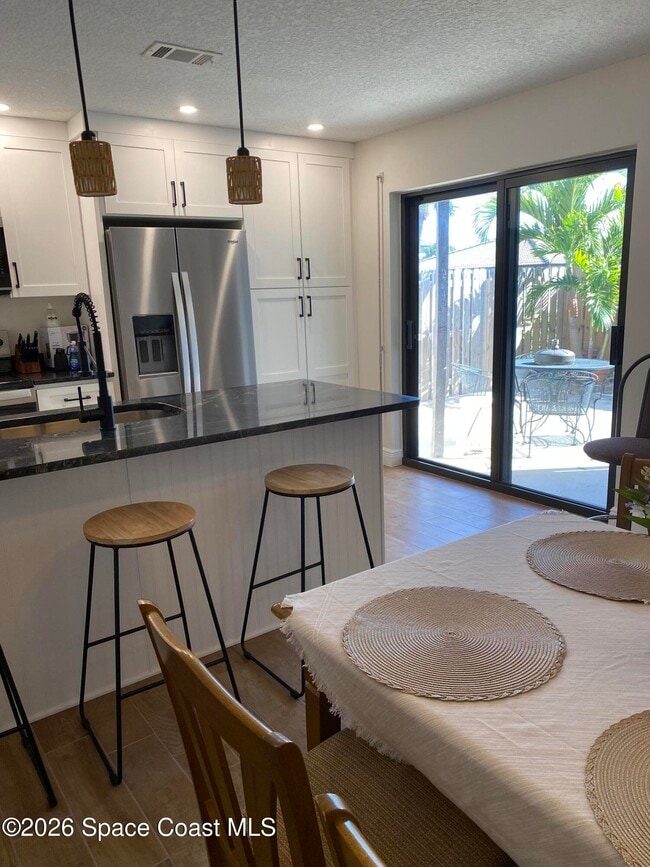 Building Photo - 3274 Sand Ct