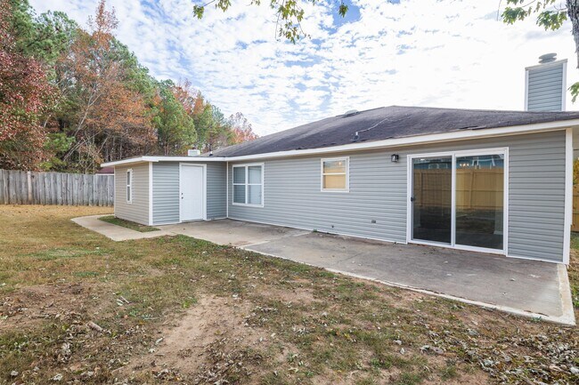 Building Photo - 117 Willow Bluff Dr