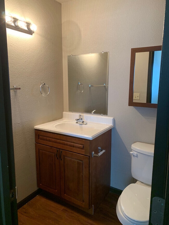 Building Photo - 1700 Locust St