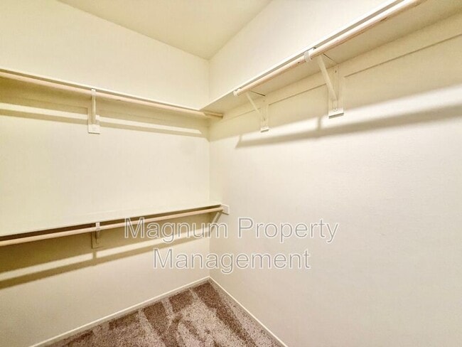 Building Photo - 27417 Georgetown Dr