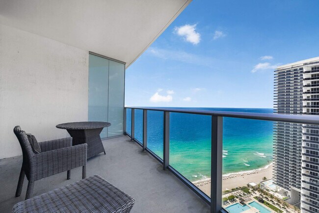 Building Photo - 4111 S Ocean Dr