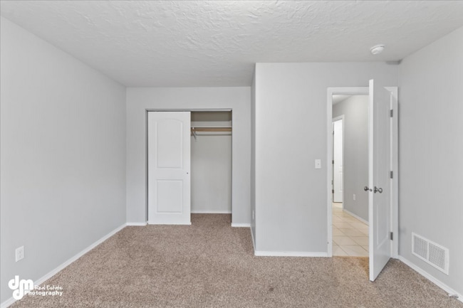 Building Photo - 4760 Mainsail Ave