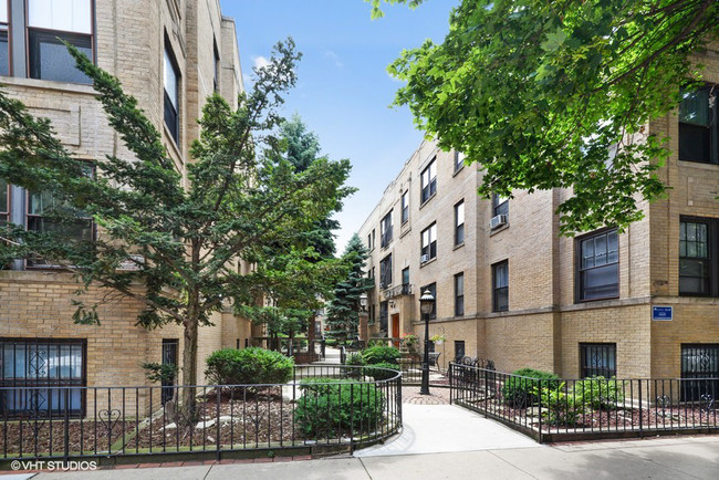 Building Photo - 543-49 W. Arlington Pl.