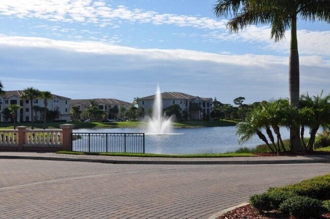 Building Photo - 2917 Tuscany Ct