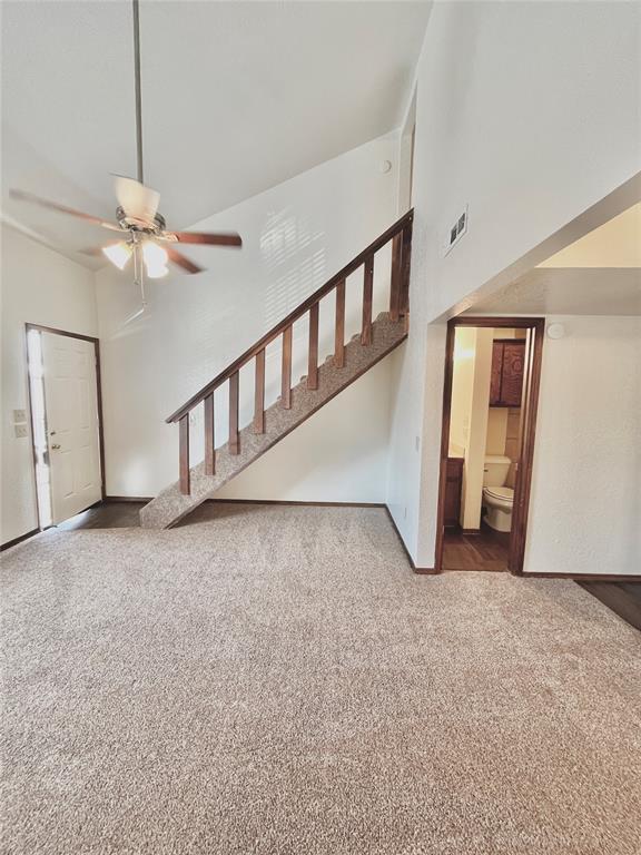 Building Photo - 1901 E Lindsey St