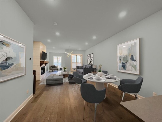 Building Photo - 4353 Parkside Pl