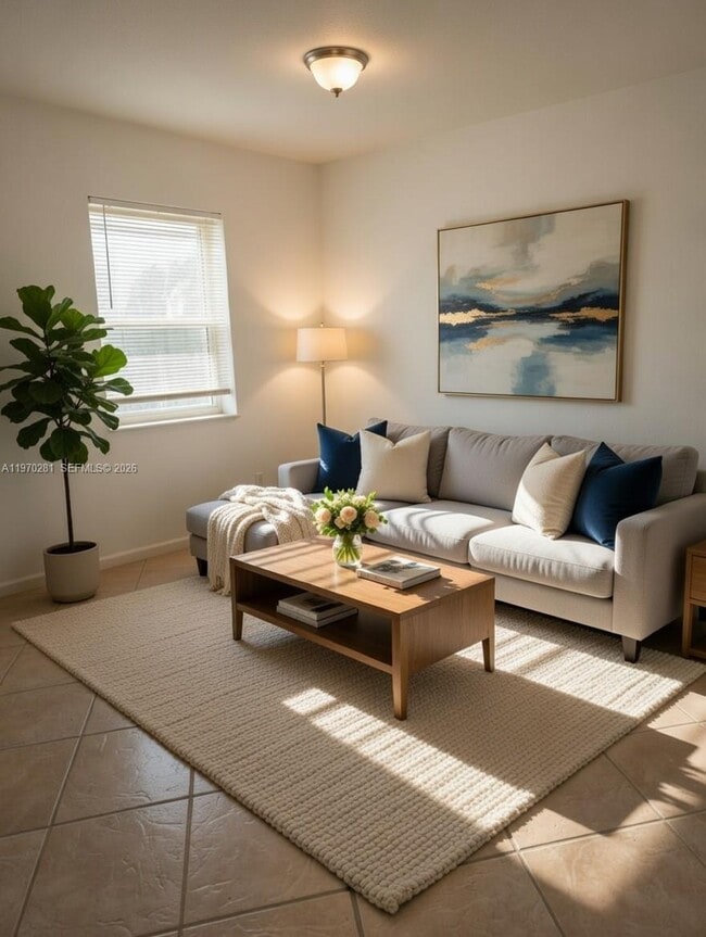 Building Photo - 146 NE 1st Ave