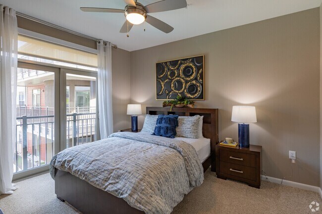 Building Photo - Spacious Floor Plans & Premium Amenities Await