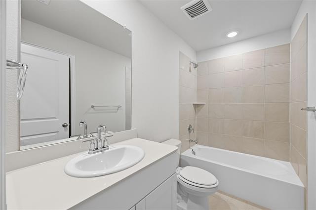 Building Photo - 614 River Rdg Dr