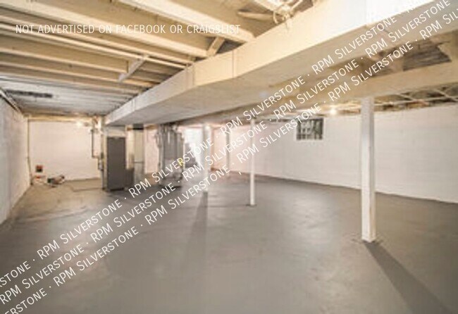 Building Photo - 30 N Sanford St
