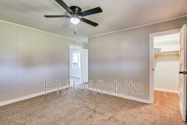 Building Photo - 2156 Santa Fe S