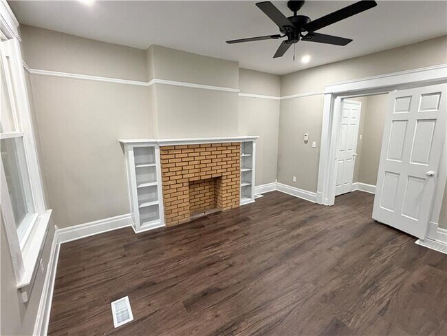 Building Photo - 417 Bartram Ave