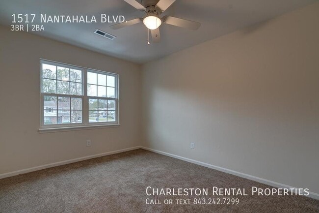 Building Photo - 1517 Nantahala Blvd