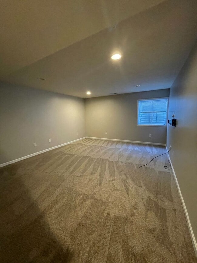 Building Photo - Wexford/Pine Township - 3 Bedroom (+1 in Basement), 3.5 Bath Townhome