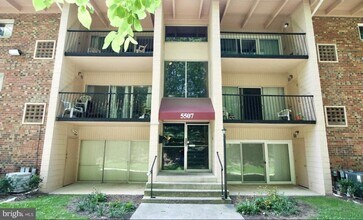 Building Photo - 5505 Karen Elaine Dr