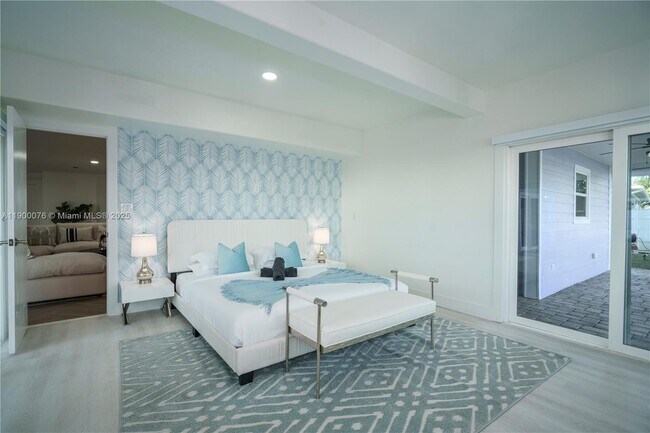 Building Photo - 474 Peninsula Dr